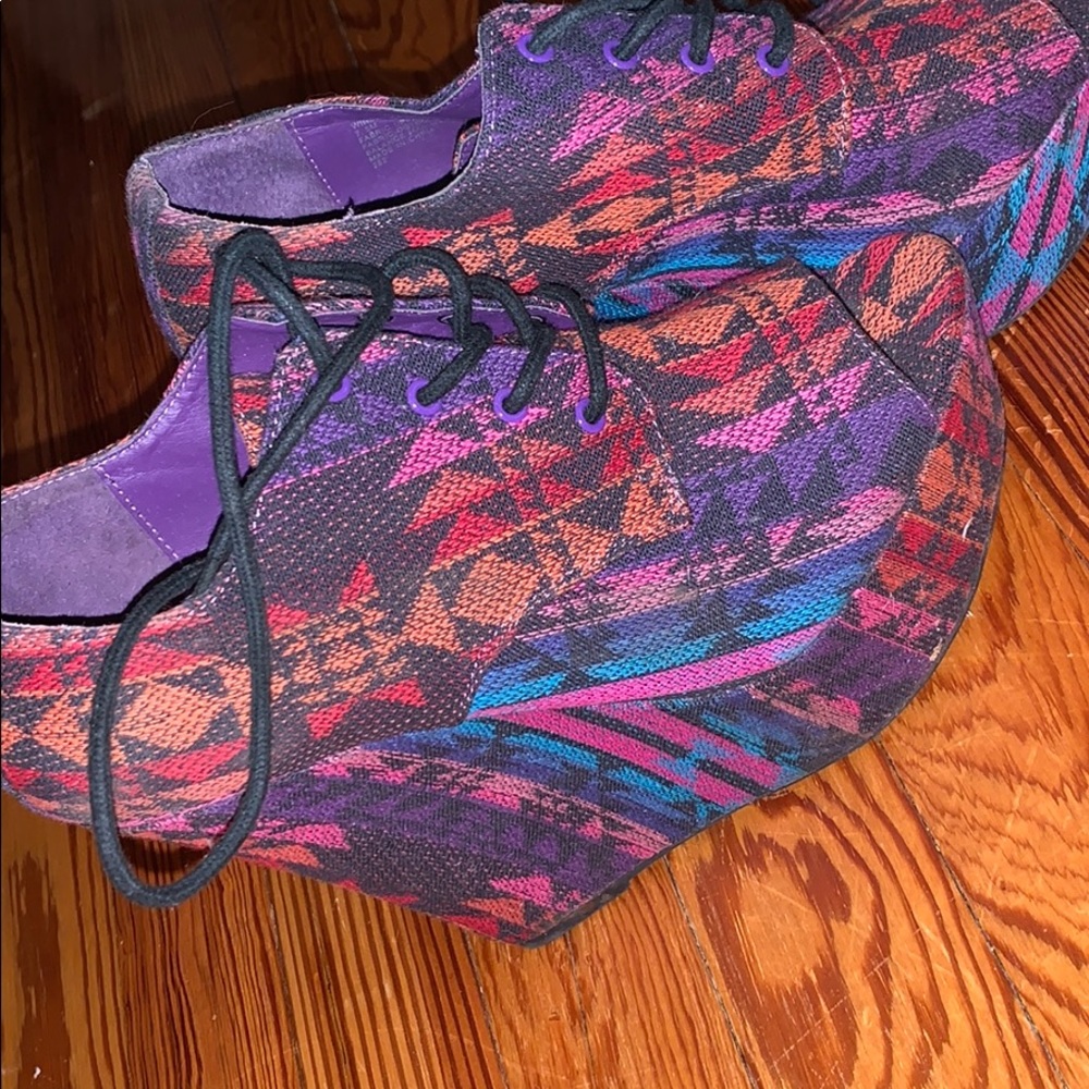Very funky but fun Steve Madden peep toe